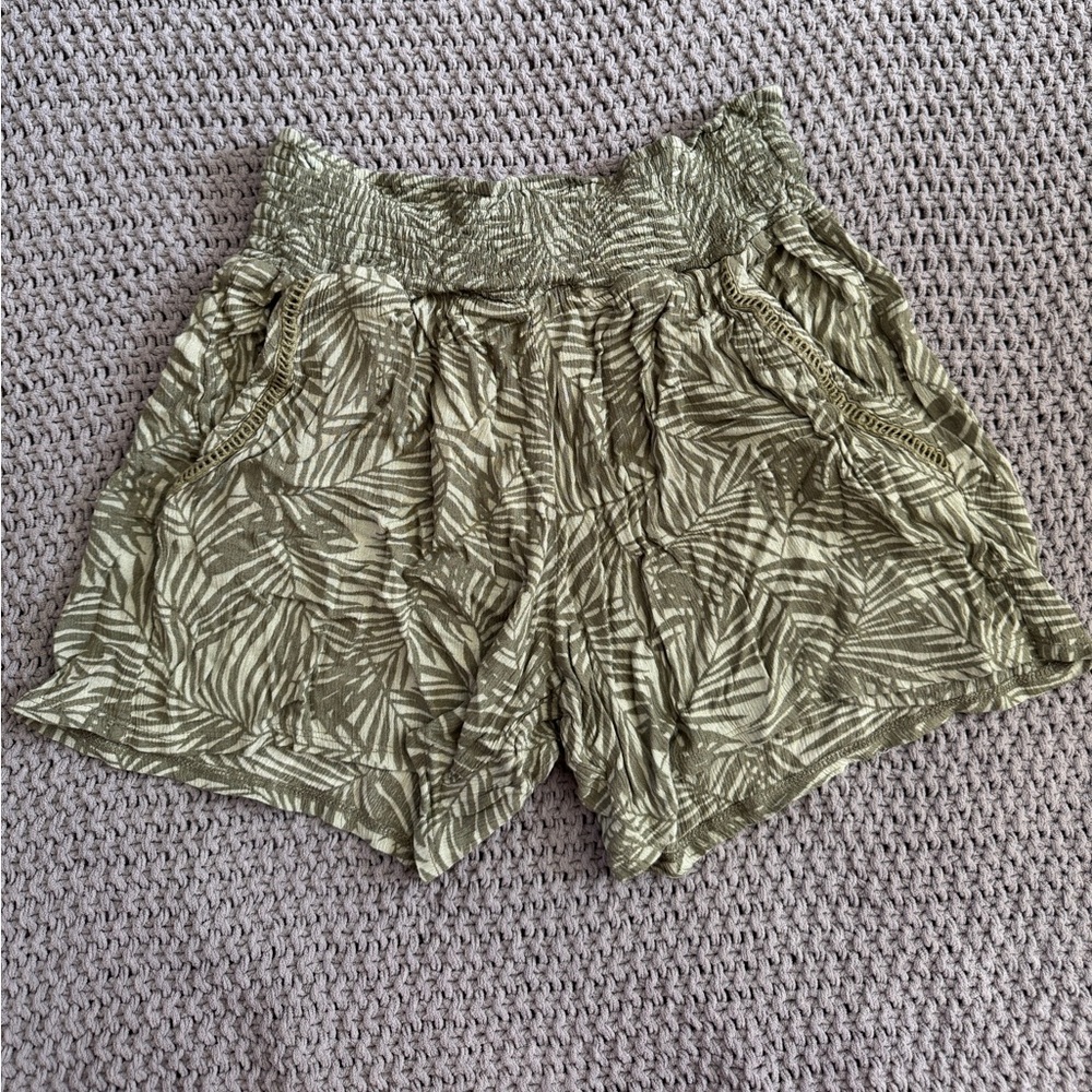 Three Dots High Waist Green and White Shorts